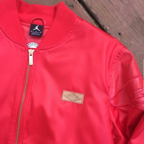 Jordan Just Don Red Bomber - Picture 2 of 2